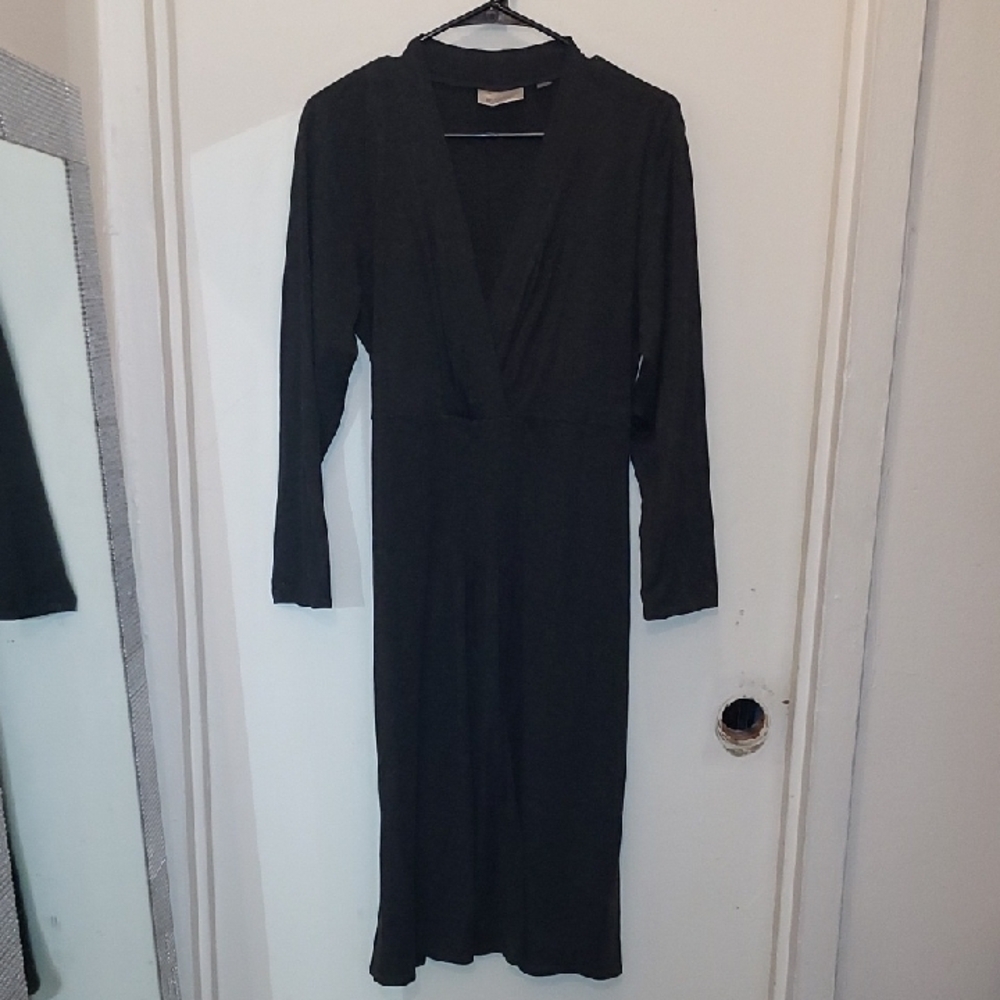 Chic Black Long Sleeve Dress